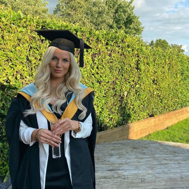 图片5 娜奥米·丹恩 个人IG 图片5.jpg